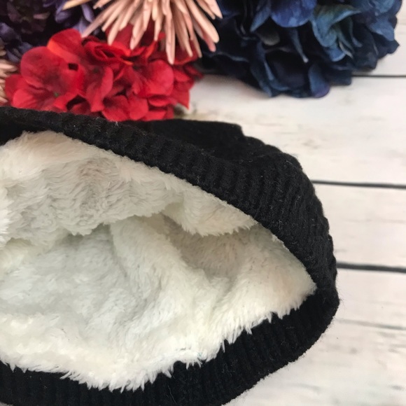 Baby/Toddler Black Hat with Ears Ring Scarf - Picture 6 of 9